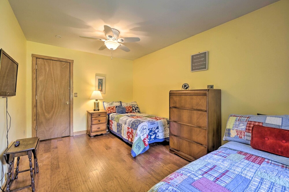 Updated Buckeye Lake Retreat w/ Game Room! view 5