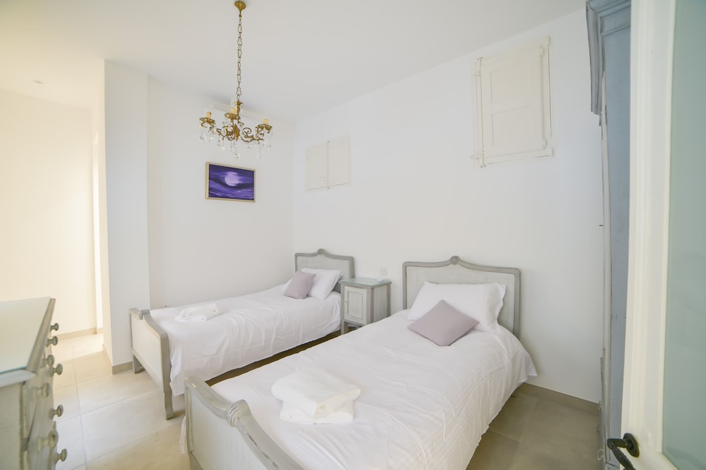 CA2 - Casa Rooms view 2