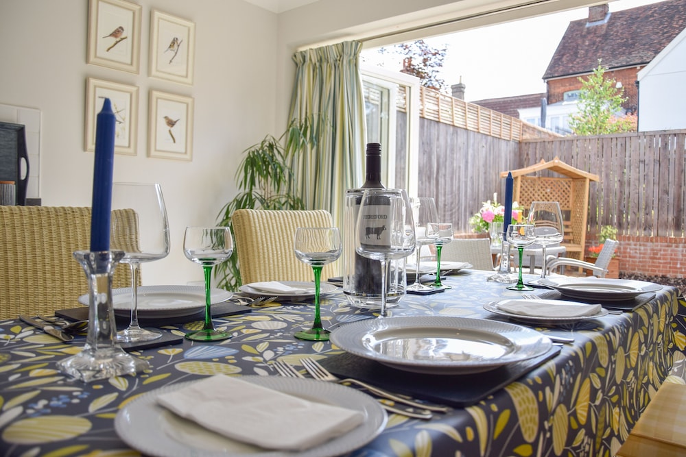 1 Coconut Cottage, Long Melford