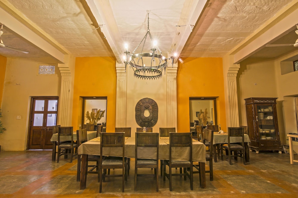 meeting & event spaces