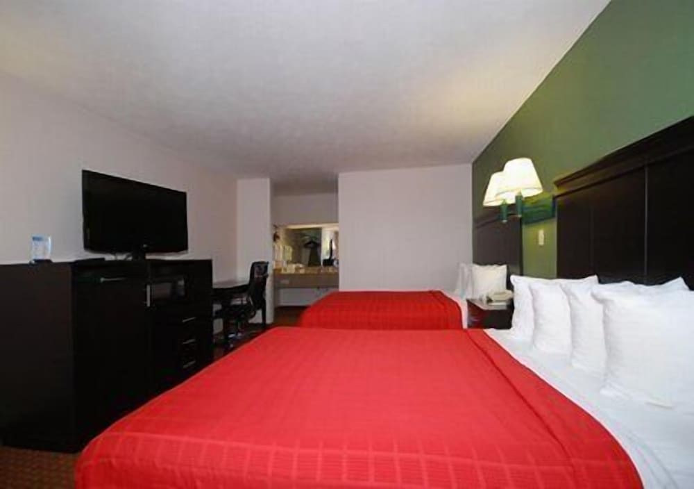 Quality Inn Savannah South