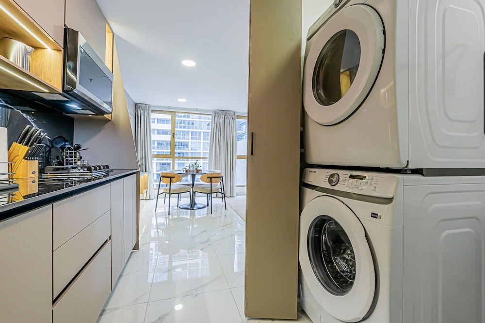 w Wonderful 1BR in Obarrio