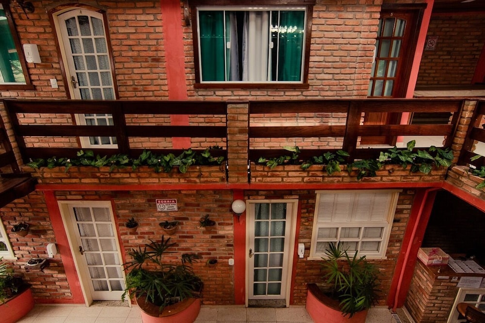 Hotel Pousada Brilho da Serra - Image 1