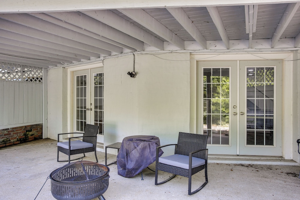 3,000-sq-ft Home < 7 Mi to Barren River Lake