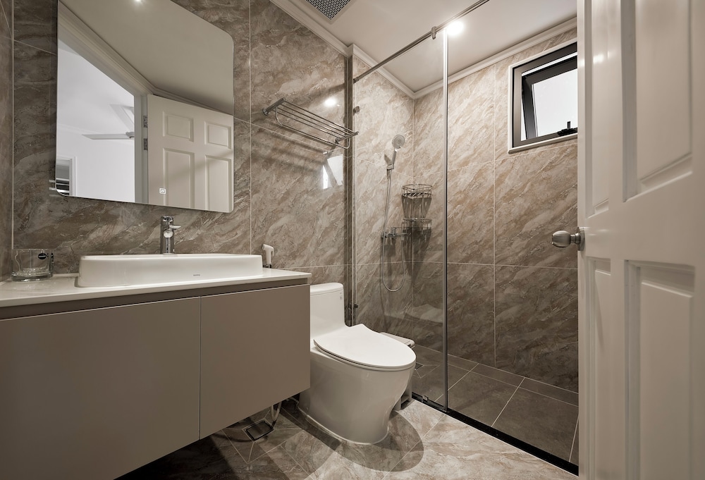 Hoang Dung Apartment by THC Group
