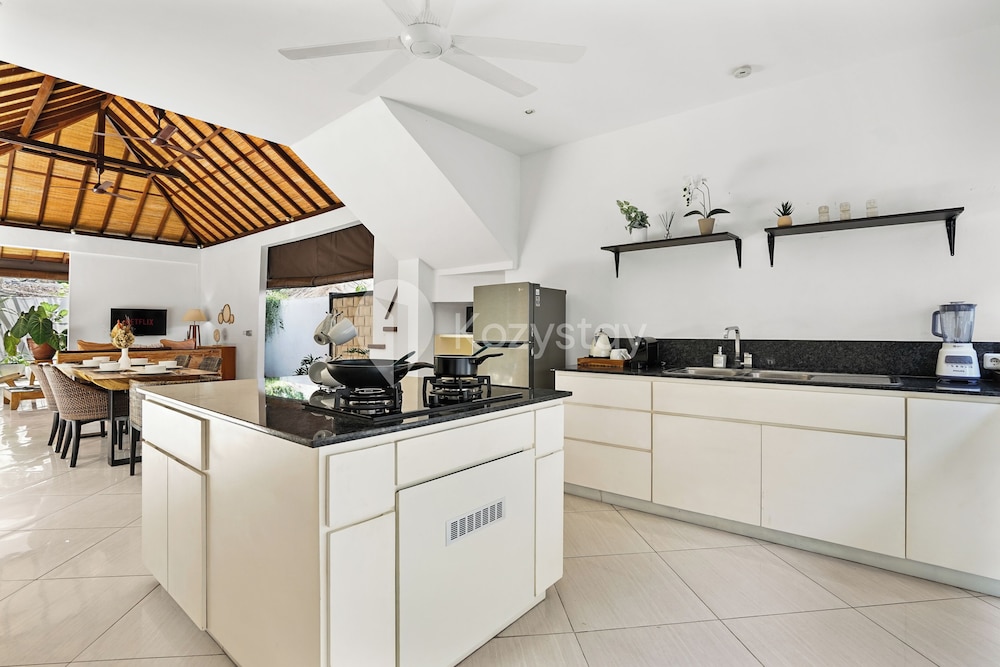 Jaya Villa by Kozystay - Canggu