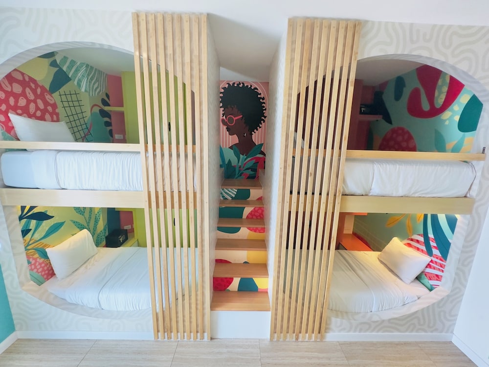 Hotel Nomadic Design view 4