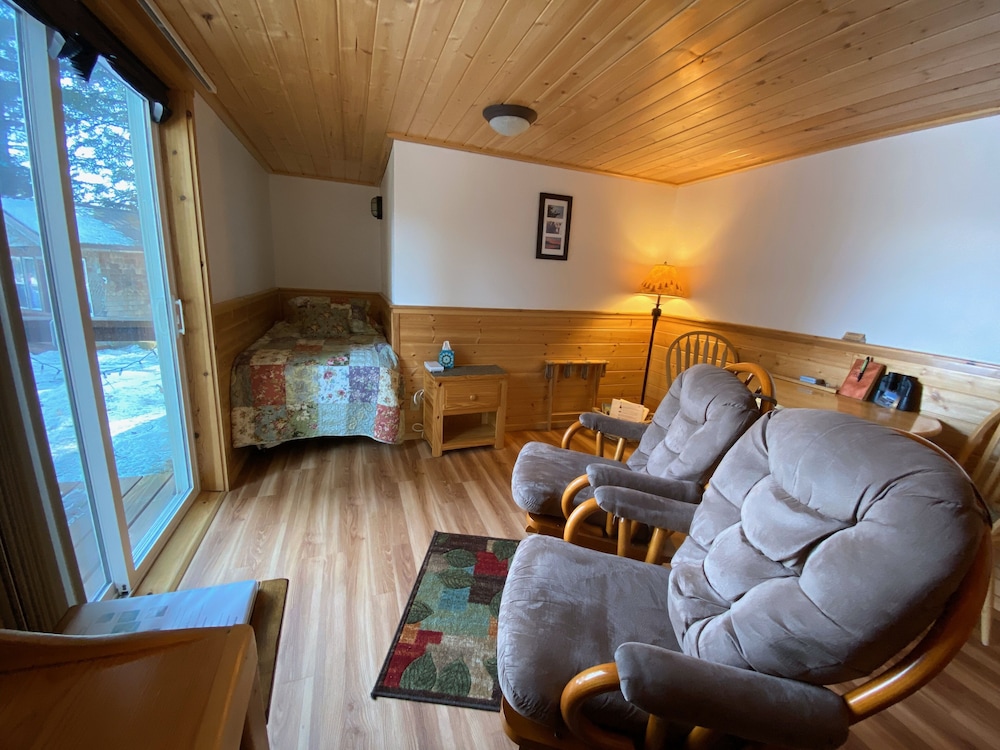 Angels Rest on Resurrection Bay LLC