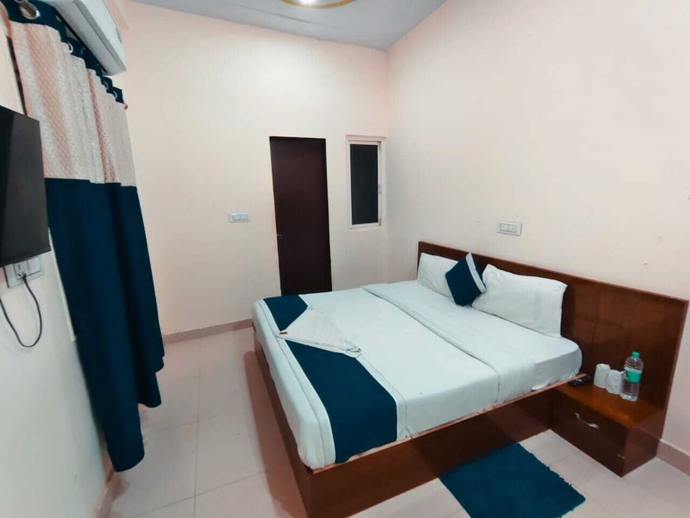 Radhe Shyam Resort By HRG Vrindavan
