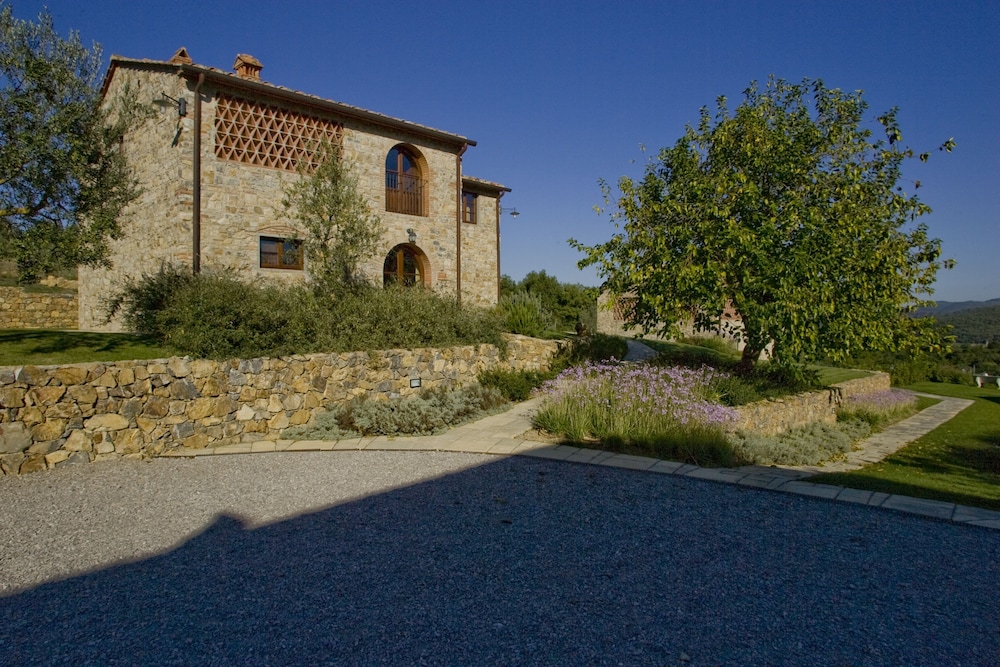 Poggio Cennina Resort