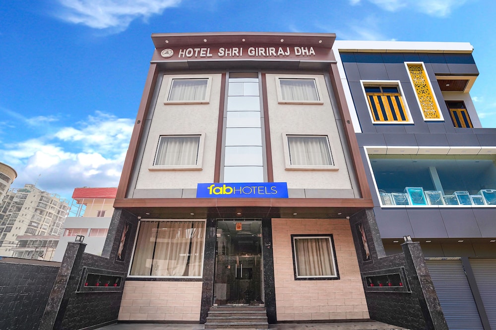 Fabhotel Shri Giriraj Ji Dham