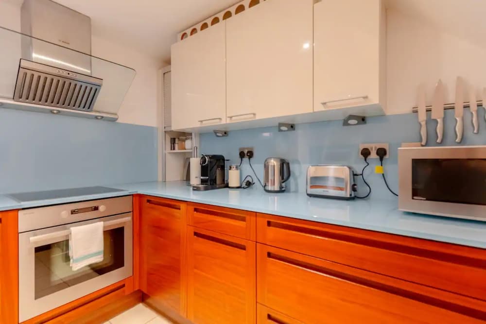 Beautiful & Modern 3 Bedroom Flat - Pimlico!