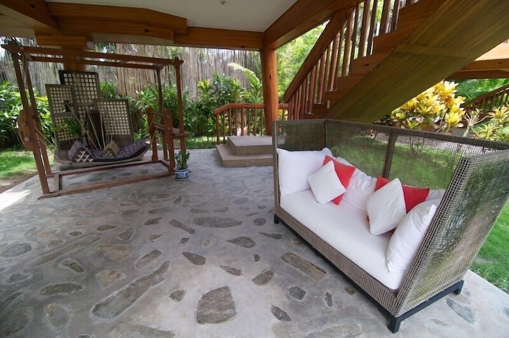 Hoyohoy Villas
