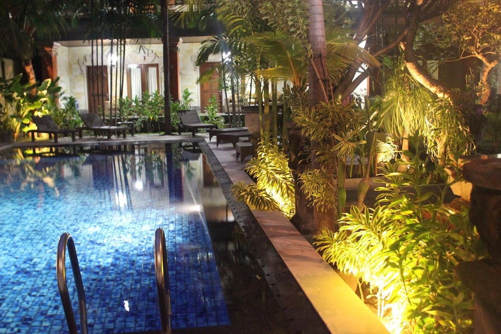 Puri Anom Guest House