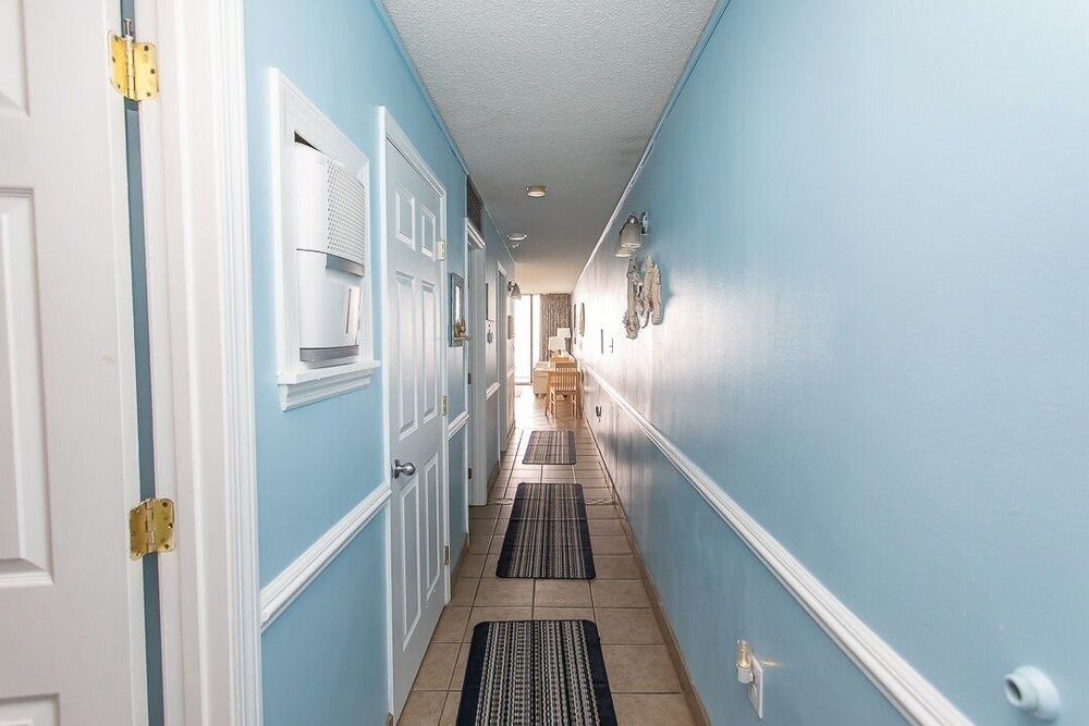 Royal Garden Resort 209 2 Bedroom Condo by RedAwning view 5