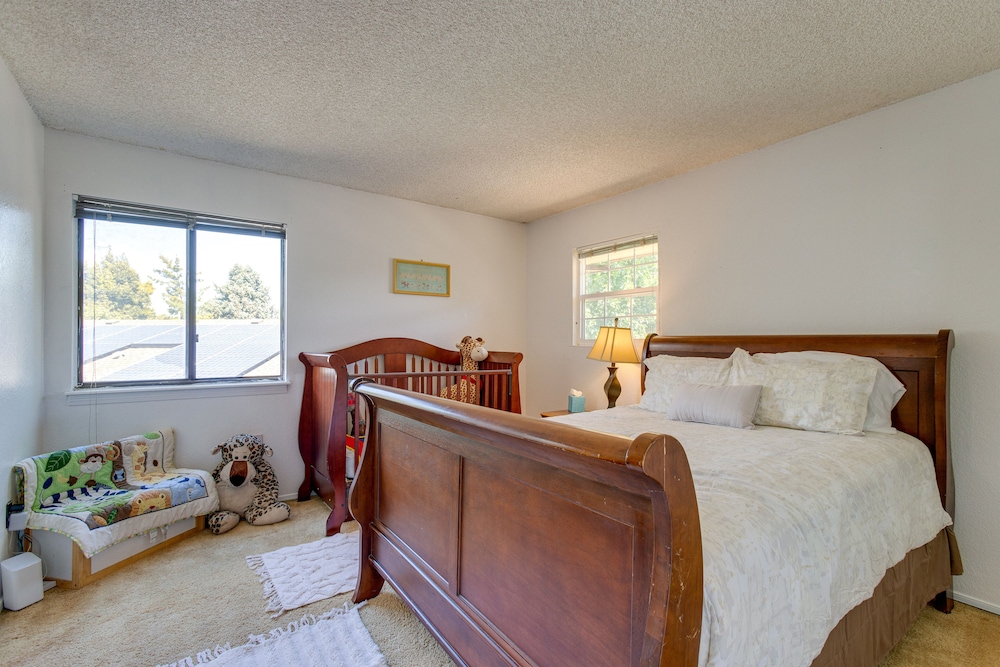 Spacious Aurora Retreat w/ Game Room + Hot Tub!