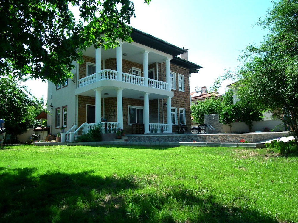 Villa Akinci view 3