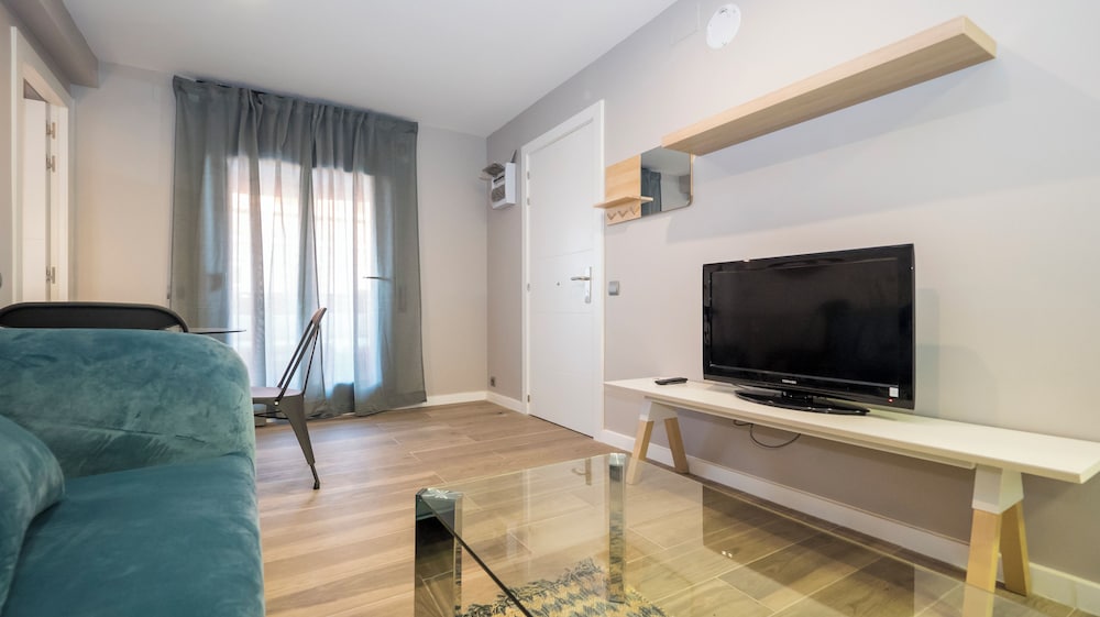 BeBarceloner Apartments San Marti Apar