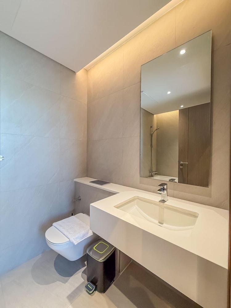 Impressive townhouse in Al Danah Bay