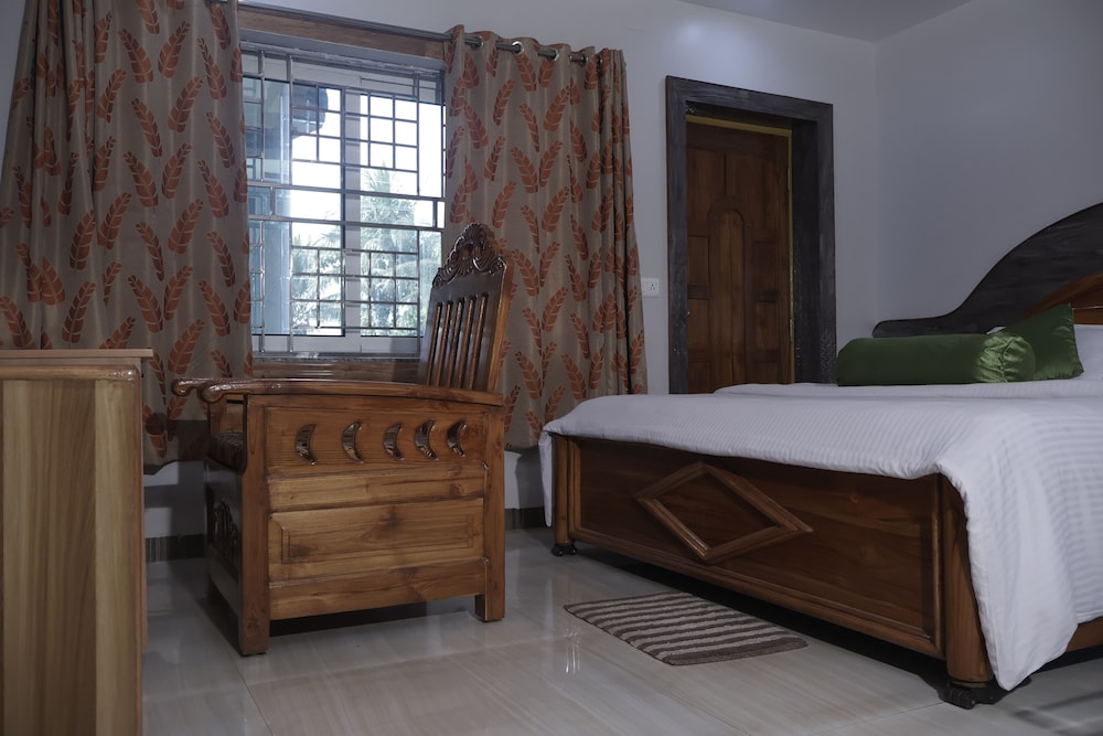Hotel MIPL