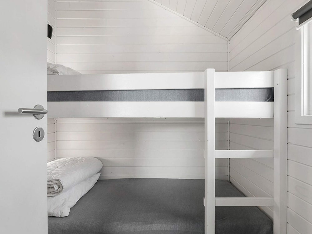 5 Person Holiday Park Home in Holbaek