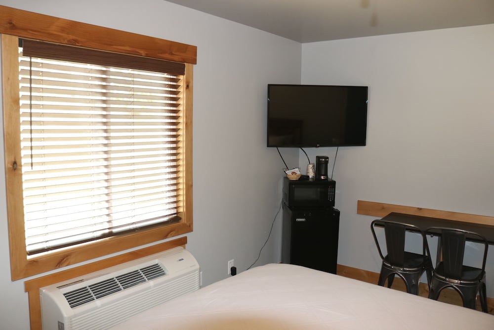 Columbine Inn
