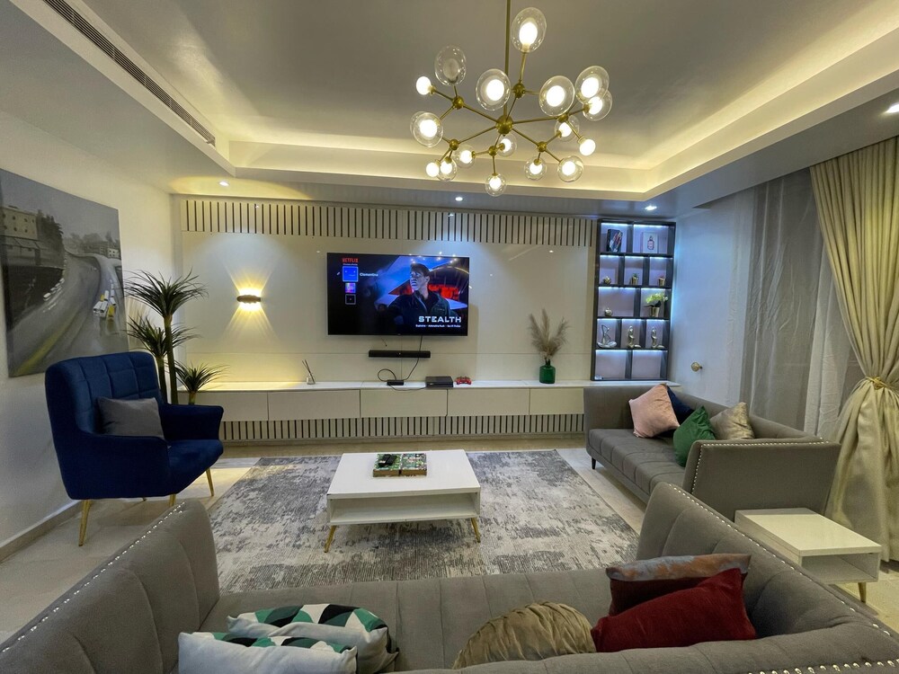 2beroom Apartments in Eko Atlantic City