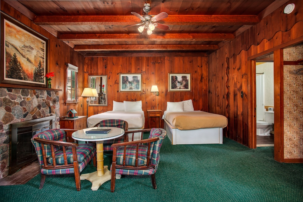 Birchcliff Resort