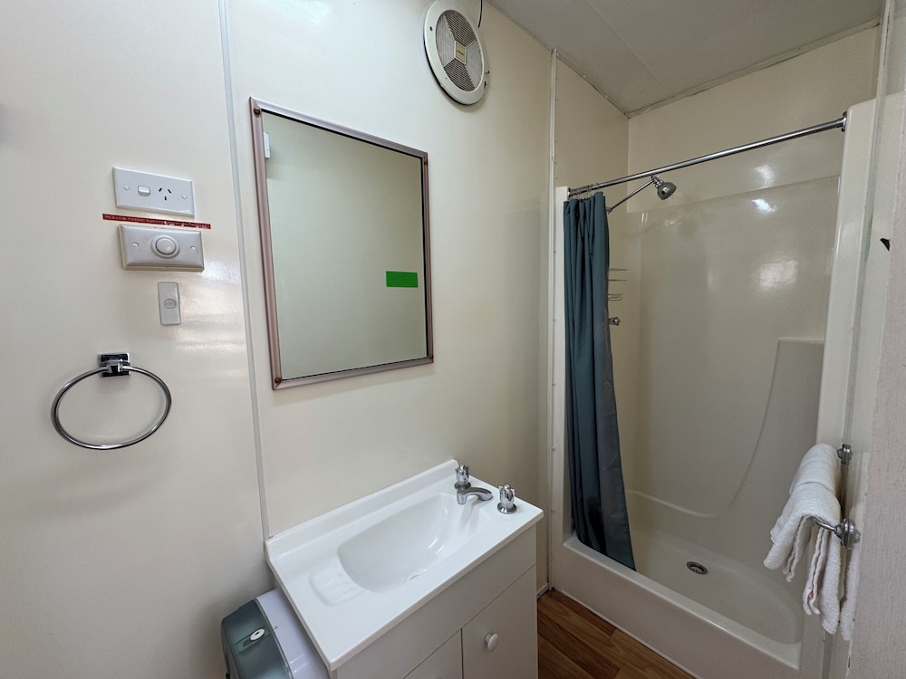 Hay Caravan Park