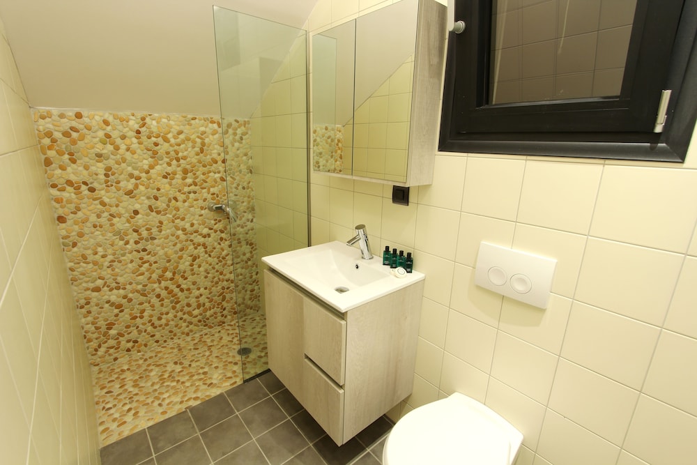 Photo 49