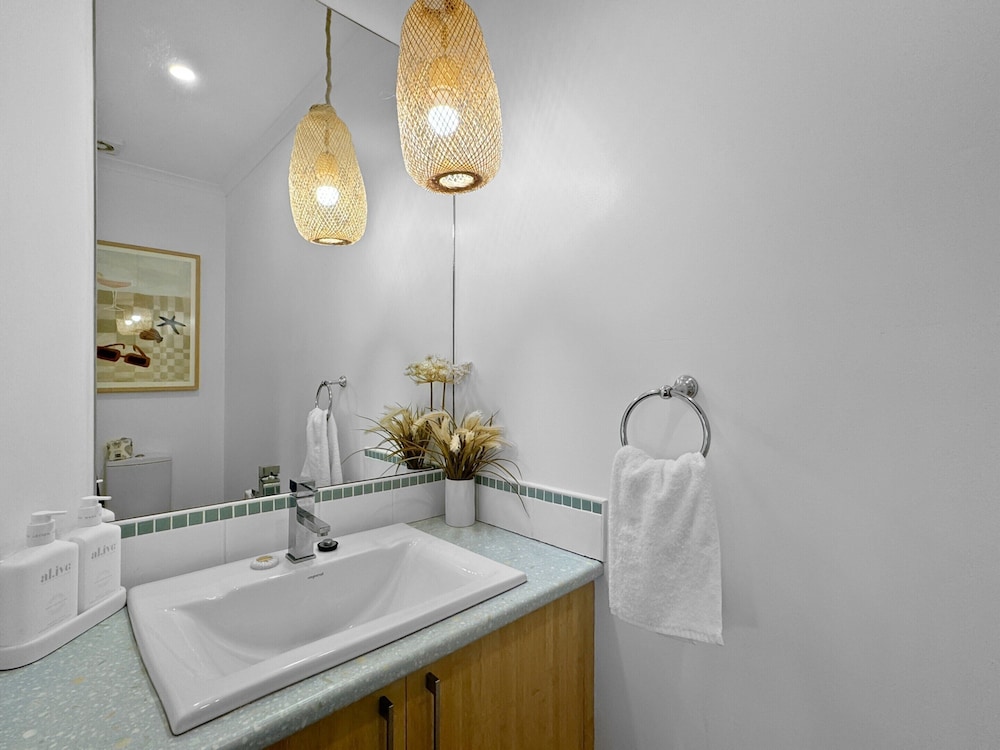 Serene Luxury Retreat on Malua Bay