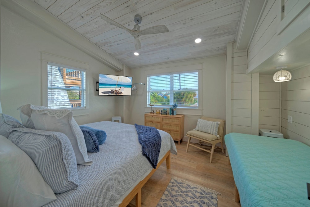 Seaglass Landing Private Pool Cabana Near Port Aransas Beaches