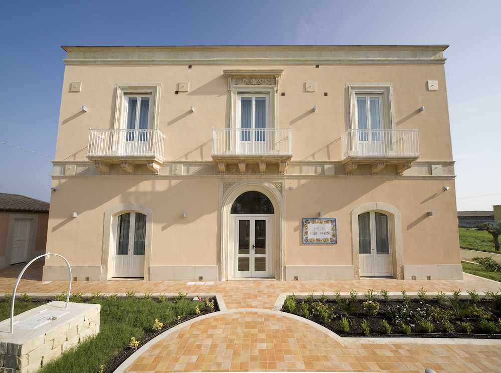 Hotel Villa Fanusa - Image 1