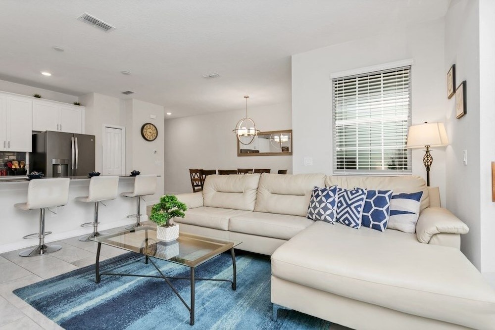 4815lulaby 4 Bedroom Townhouse view 5
