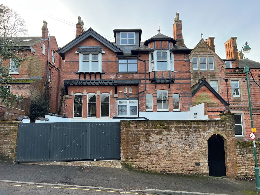 Elm Bank Suites