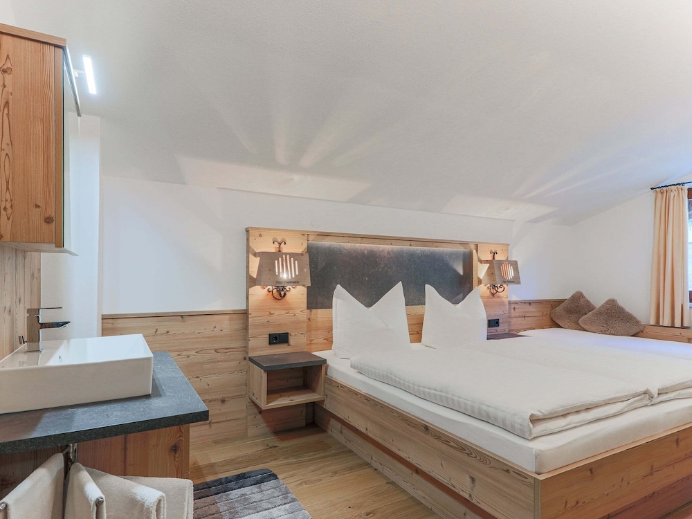Apartment Brixen Near Ski Lift
