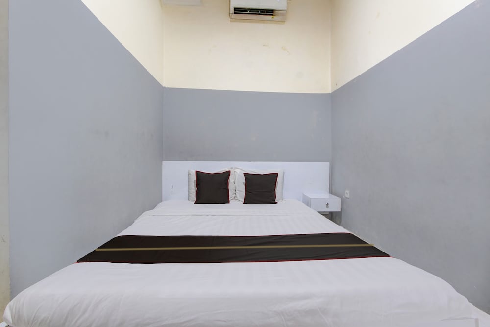 OYO 94919 Nay Guesthouse Dan Kost