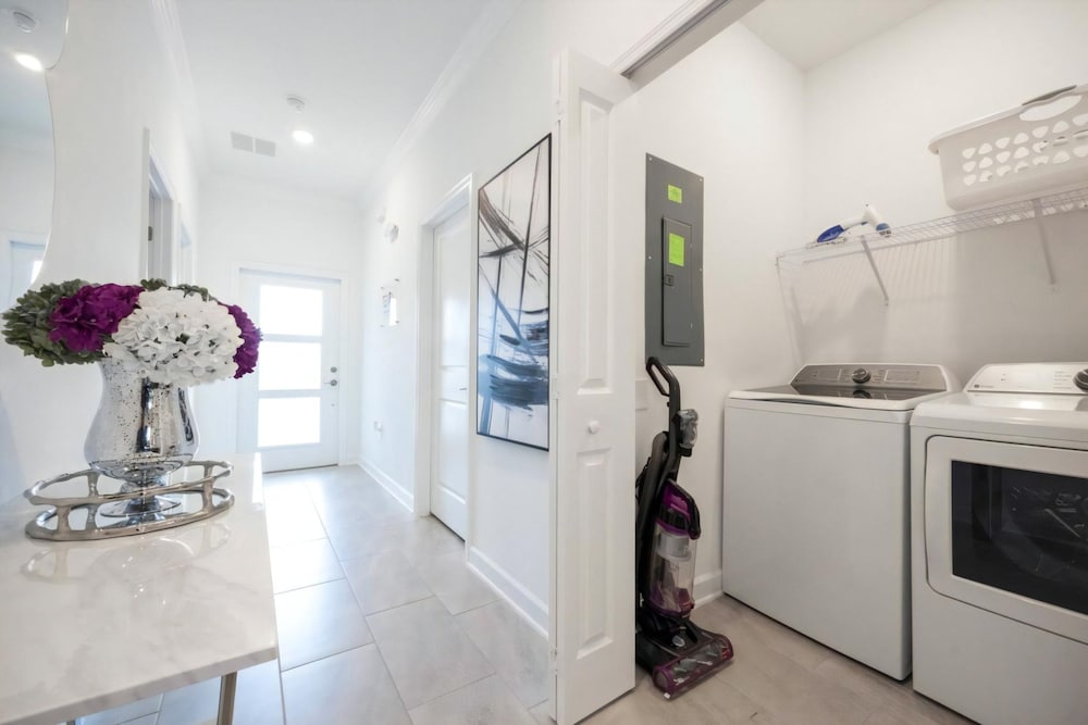 Storey Lake 5bed Private Pool Free Water Park, Kuva 26