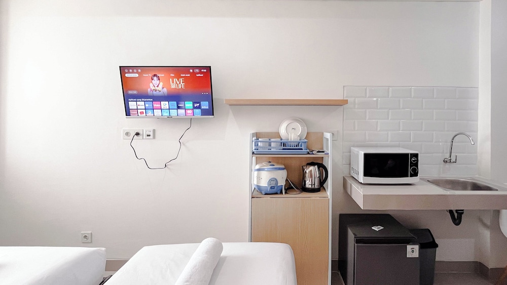 Comfortable Studio Room Apartment (No Kitchen) At Bandaraya Tallasa City Makassar