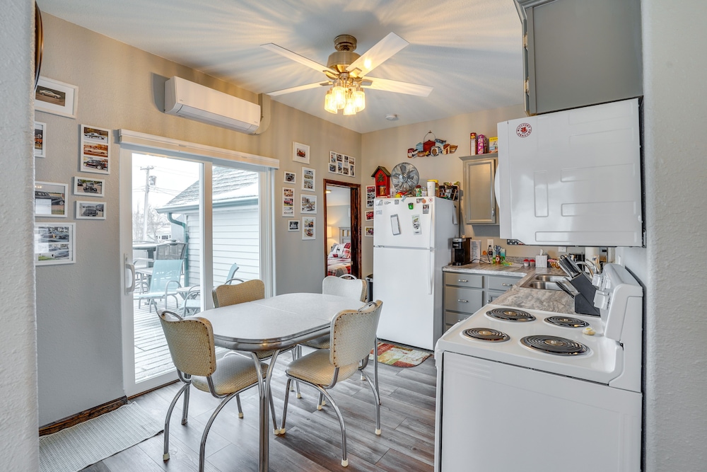 Deck + Fenced Yard: Quiet Mcclusky Retreat! view 3