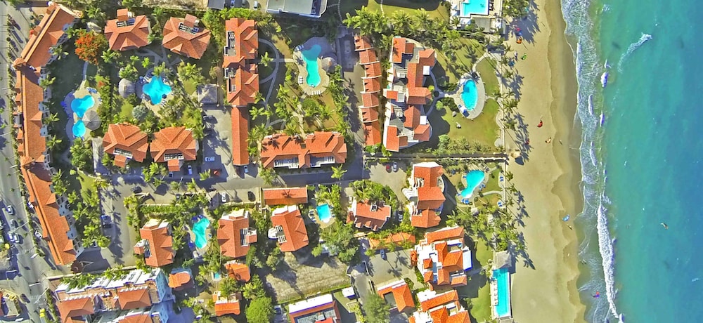 Hotel The Hummingbird - Image 1