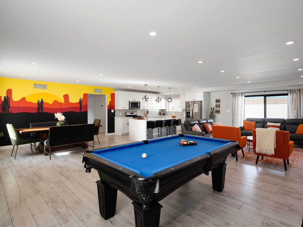 Sunset - Private Pool & Spa - Walk to Old Town