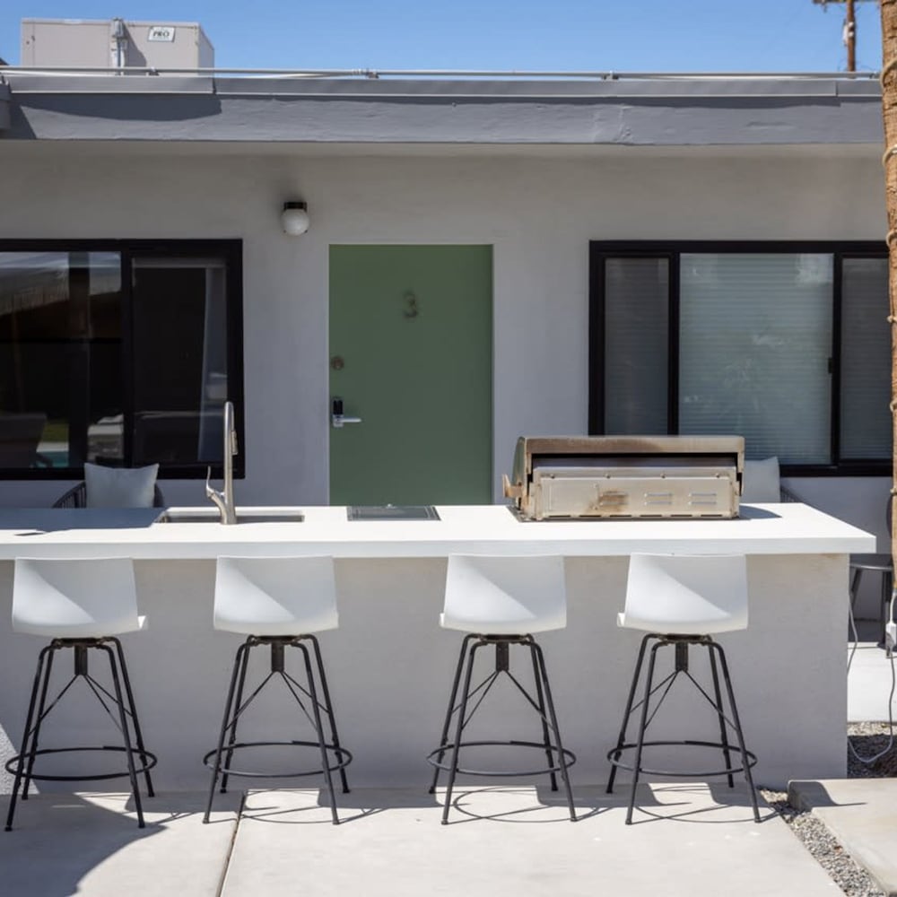 The Yucca Hotel- Entire Boutique Buyout
