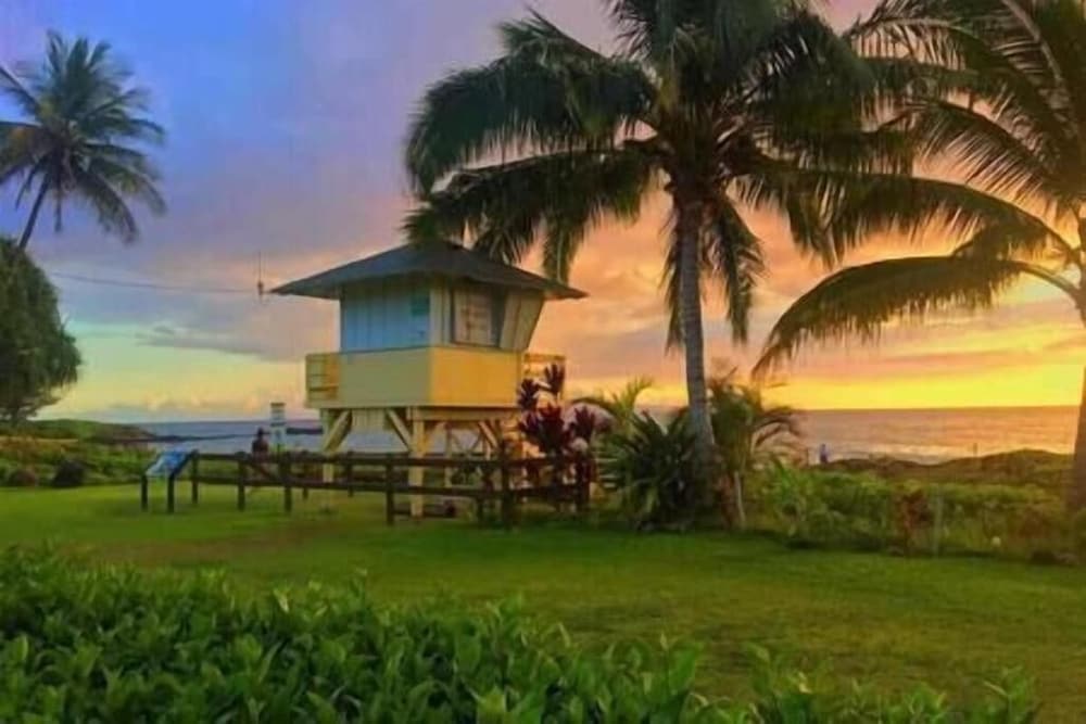 Signature Residences at Maui Banyan