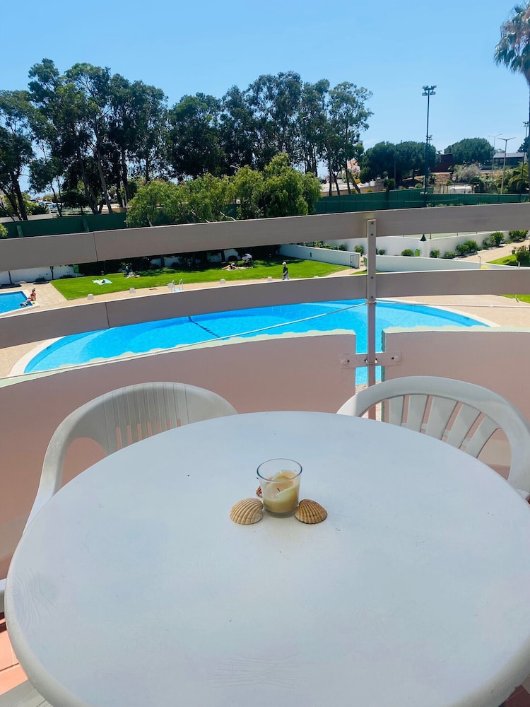 Torre Verde Balcony Pool View Flat