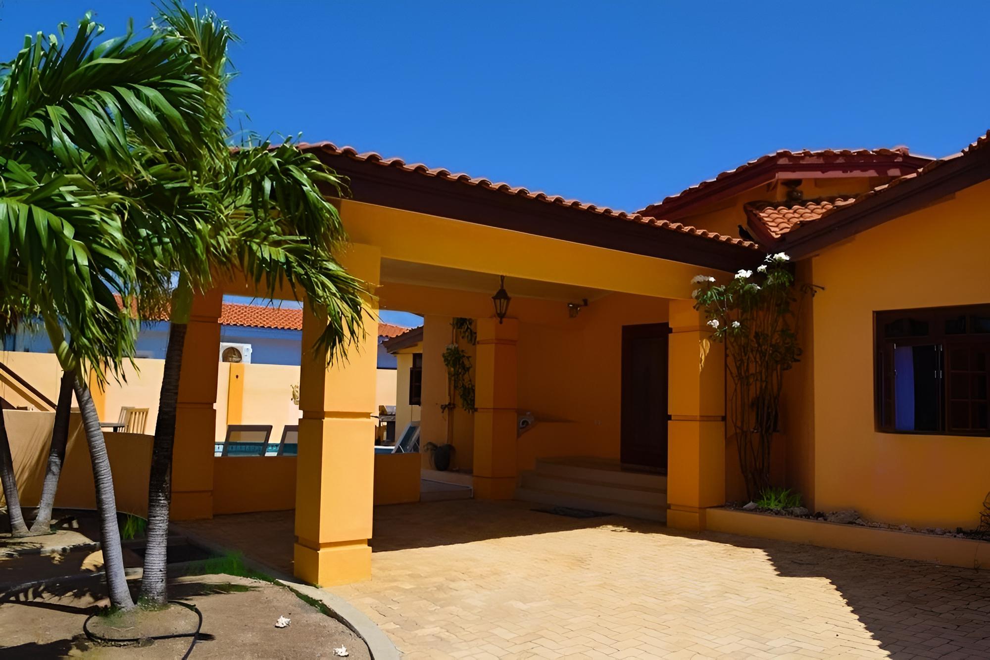 Ruby Villa