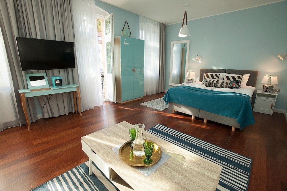 Comfort Art by Grand Apartments view 2