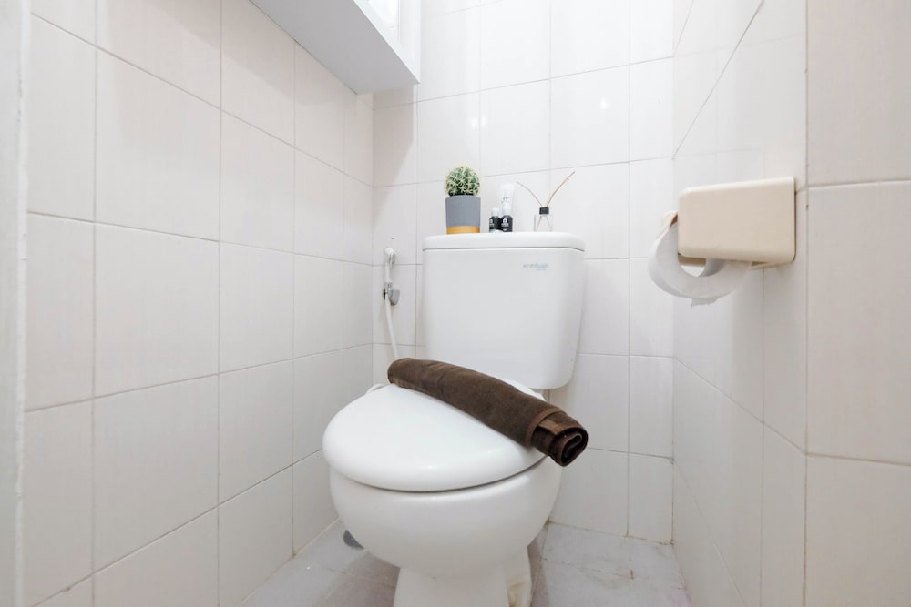 Strategic Studio Apartment Signature Park Grande Near Ciliwung Lrt Station