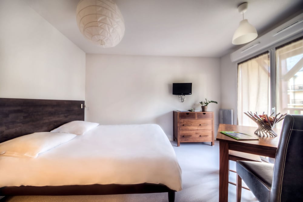 Lourdes Vacations - Zenitude Hotel - Residences L'Acacia Lourdes - Property Image 29