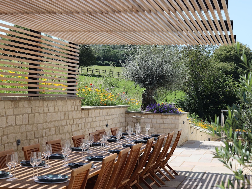 Leafield House @ Nables Farm